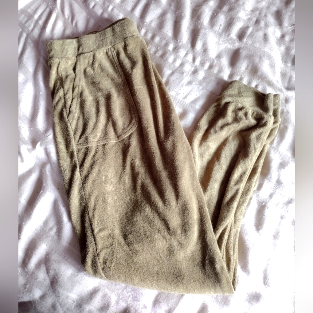 Textured Green Sweat Pants